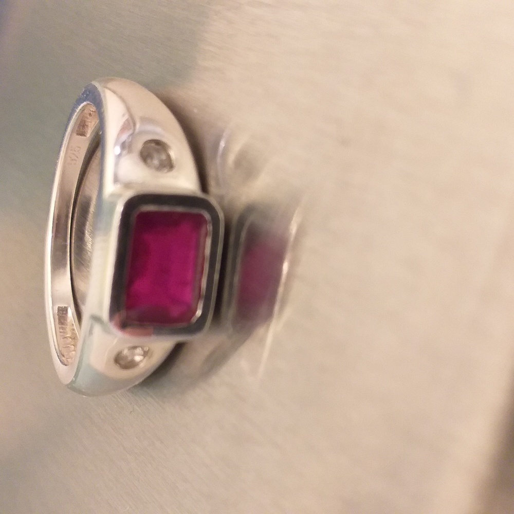 Cabo Delgado New  ruby ring with diamonds 1.5CT - Picture 3 of 6